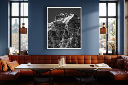 Temple Mountain – Rugged Lines